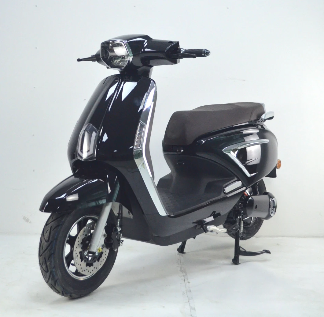 2000W Motor Portable Lithium Battery Electric Scooter for Europe Market with EEC & Coc