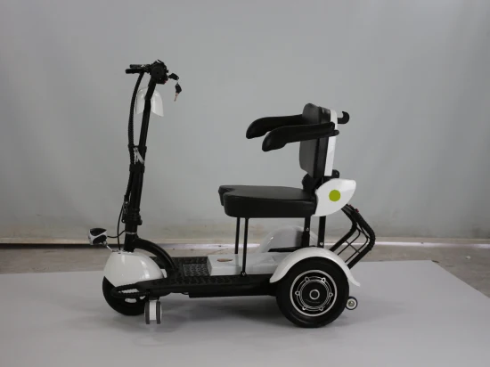 Scooter elettrico a tre ruote per disabili leggero e facile da piegare, economico, con tre ruote per un comodo trasporto